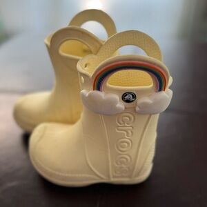 CROCS Kids Cream Rain Boots with Rainbow handles